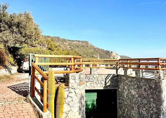Hostdomus - Nel Blu - Bike And Sea Apartment Finale Ligure