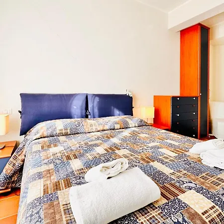 Hostdomus - Nel Blu - Bike And Sea Finale Ligure