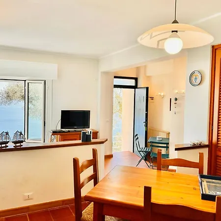 Apartment Hostdomus - Nel Blu - Bike And Sea *