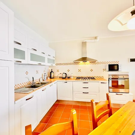 Hostdomus - Nel Blu - Bike And Sea