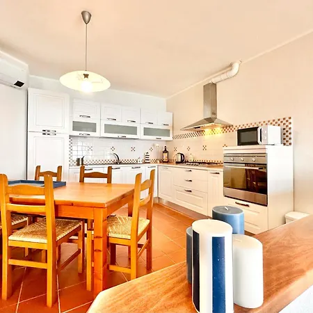 Hostdomus - Nel Blu - Bike And Sea Finale Ligure